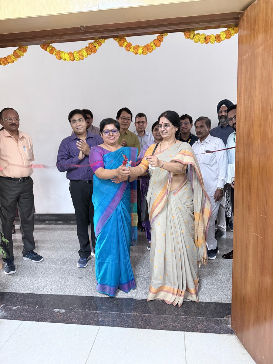 dcotelangana's tweet photo. Directorate of Census Operations Telangana and University of Hyderabad have signed an MoU to set up Telangana’s first Census Micro-Data Research Workstation at the School of Economics. https://t.co/OLRTwyLvBW
