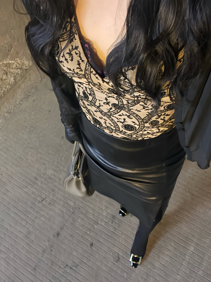 Latex- 小奶机 tweet media