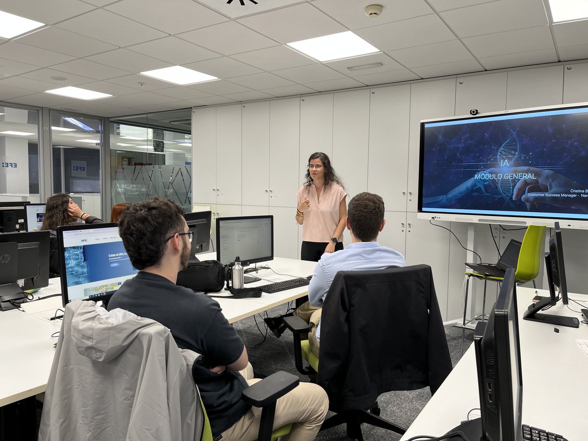 EFE Escuela tweet media