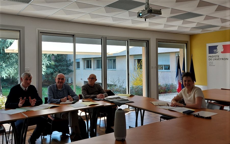 Préfète de l'Aveyron tweet media