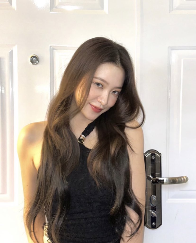 lumielle. tweet media