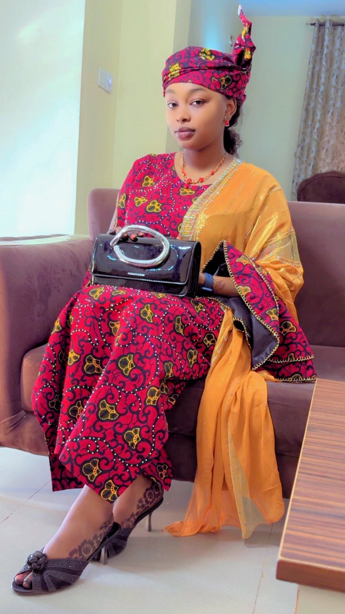 Anty phaty 🌝 tweet media