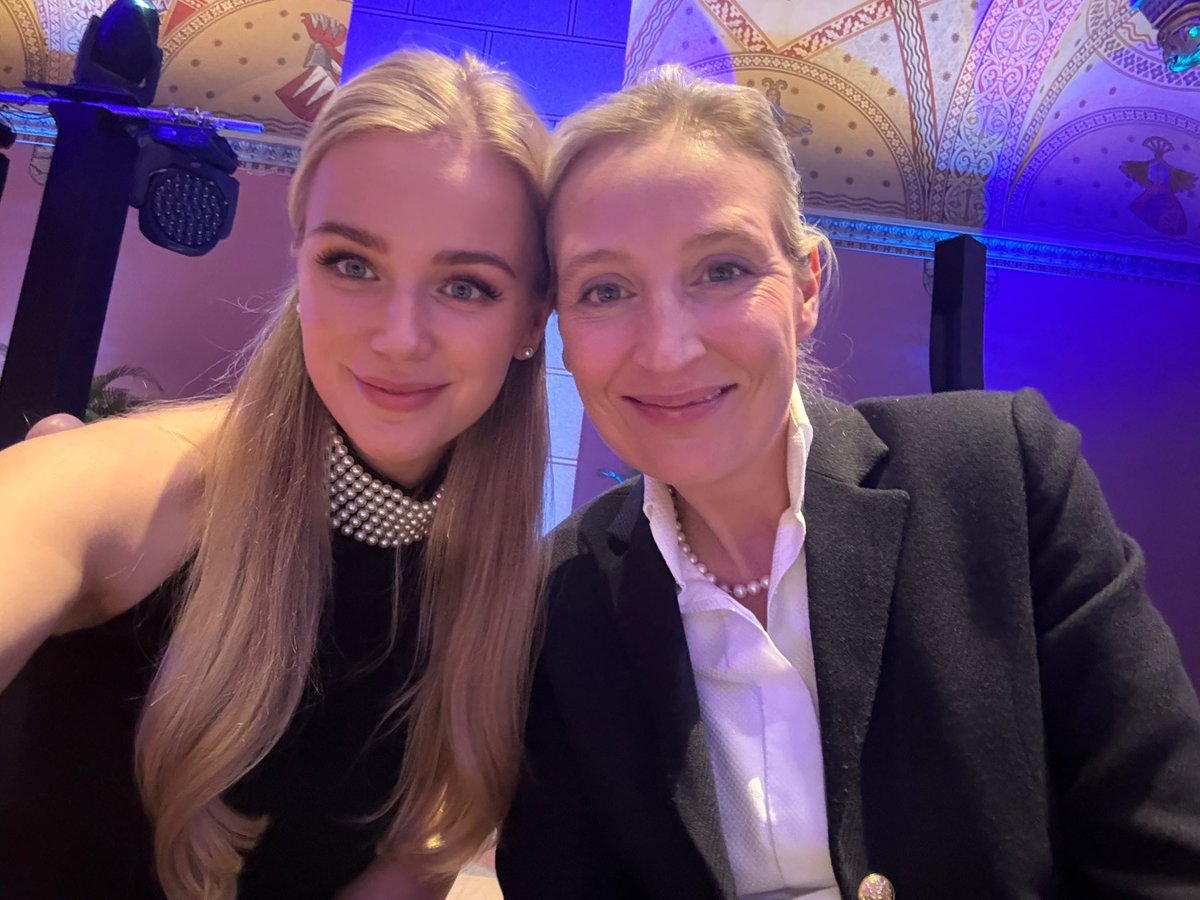 Eva Vlaardingerbroek tweet media