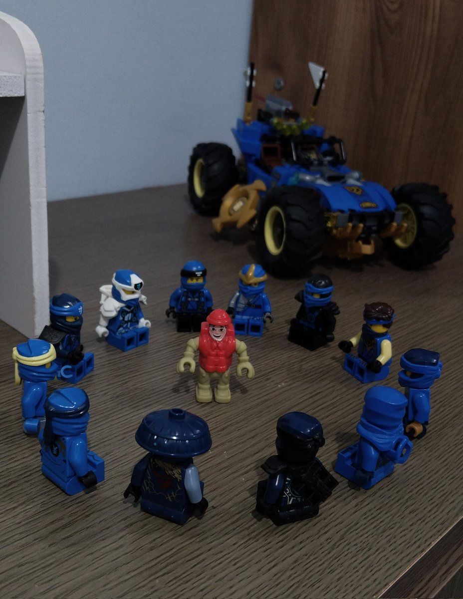 Nadaa 🍉 || COMMS OPEN tweet media