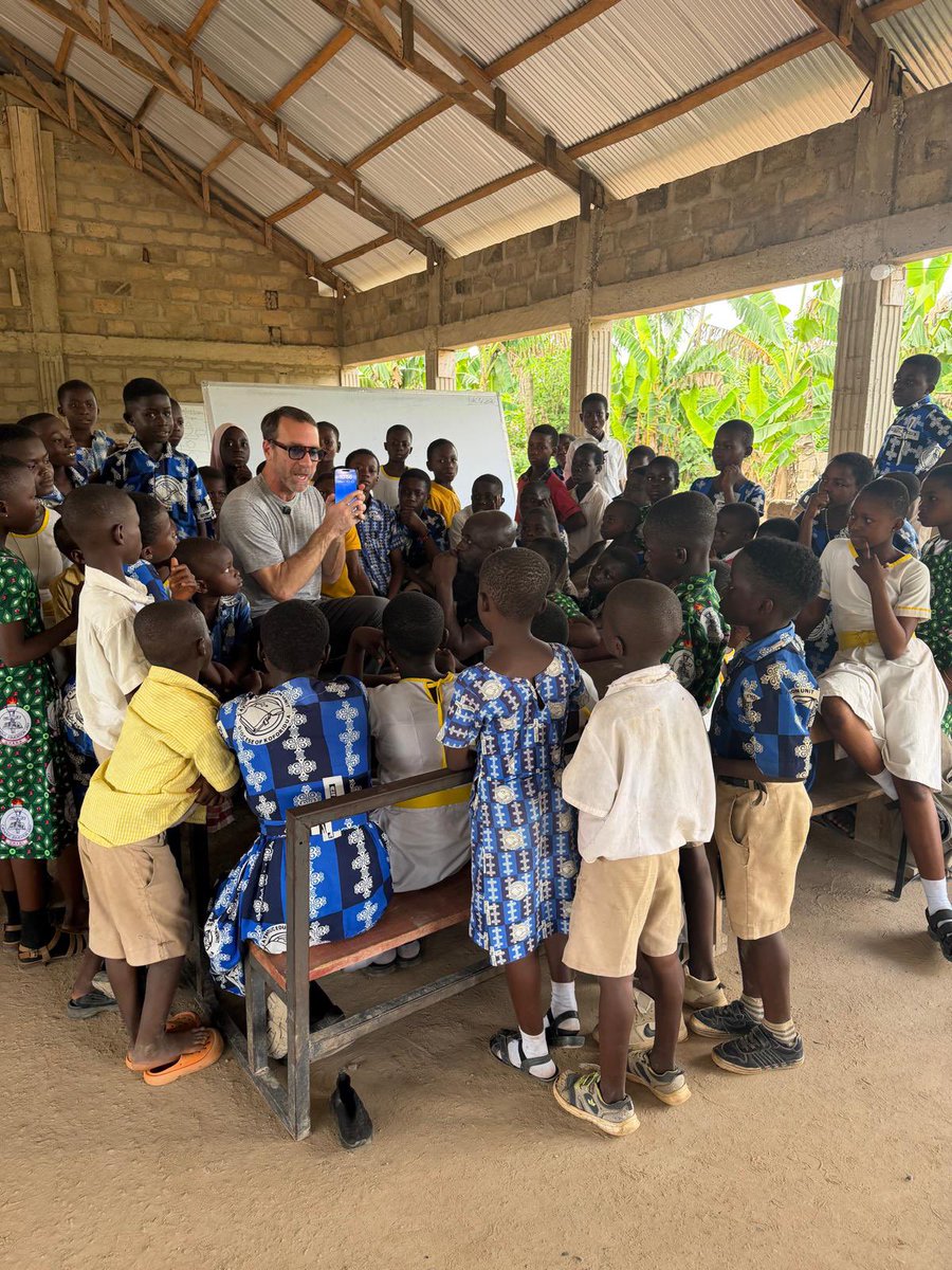 Chris Camillo tweet media