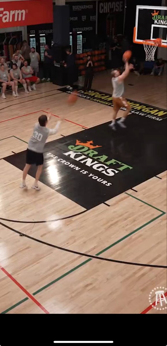 Luke0423 tweet media