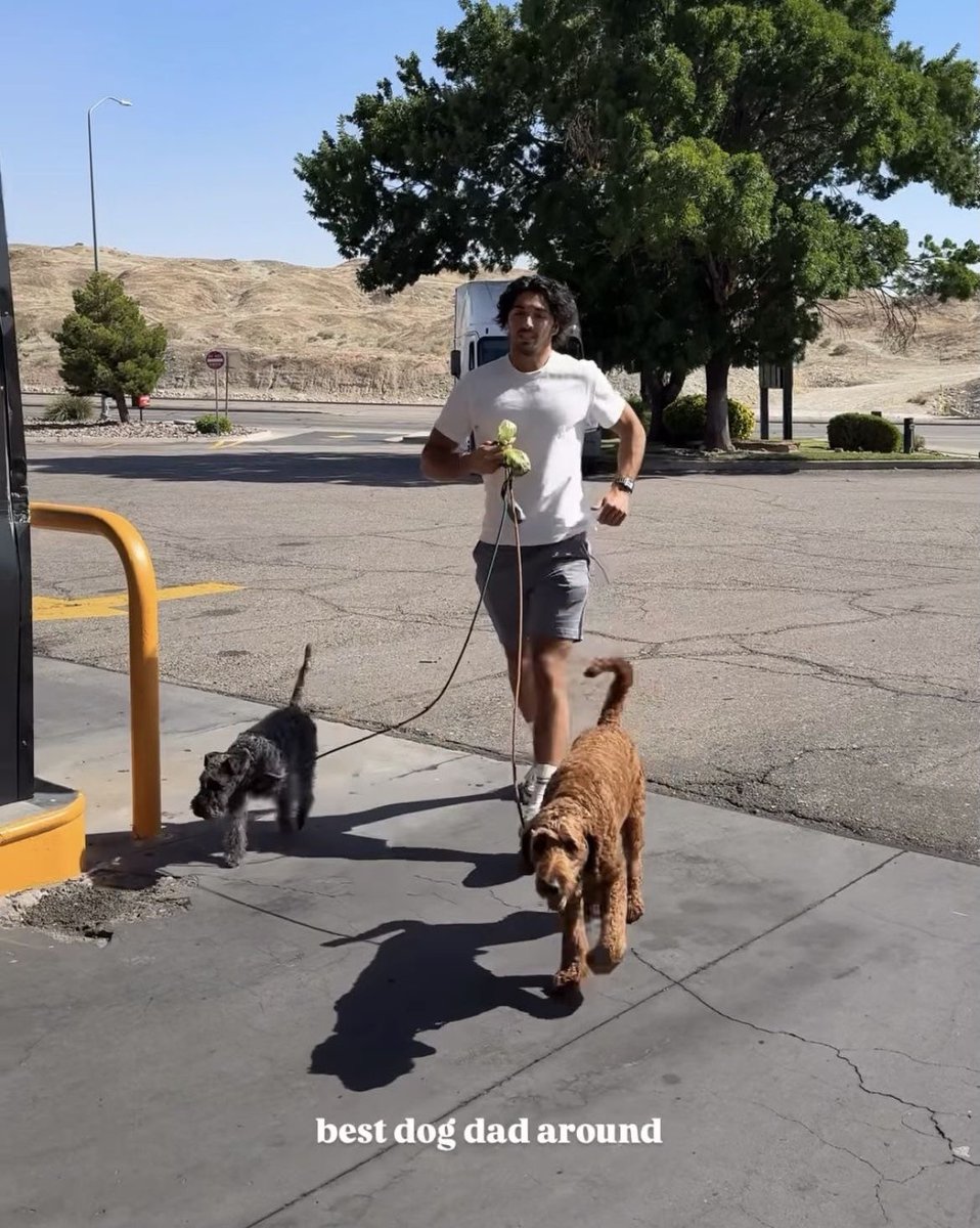 lib • ❤️🤍👑🤵🏽🤵 tweet media