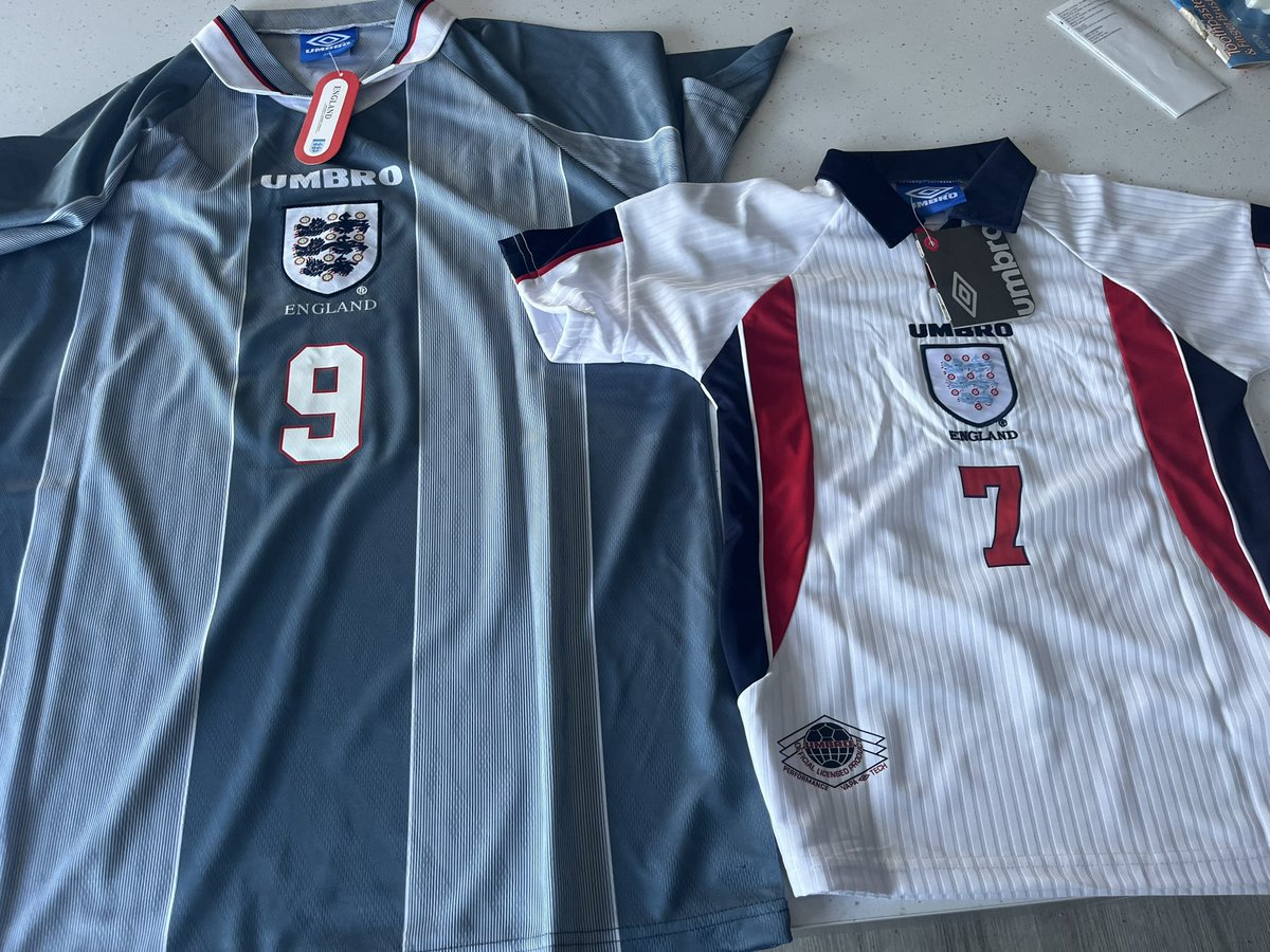 Greg Lowe tweet media