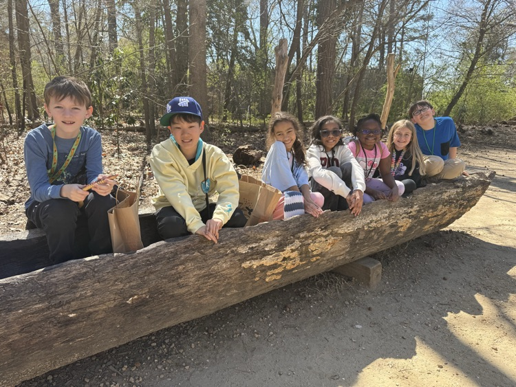 DCEsuperhornets's tweet photo. History came to life for our fourth graders at Jamestown Settlement! ๐โจ Students explored, discovered, and experienced what life was like in the early days of America. #LaunchintoLearning https://t.co/djdq62djHj