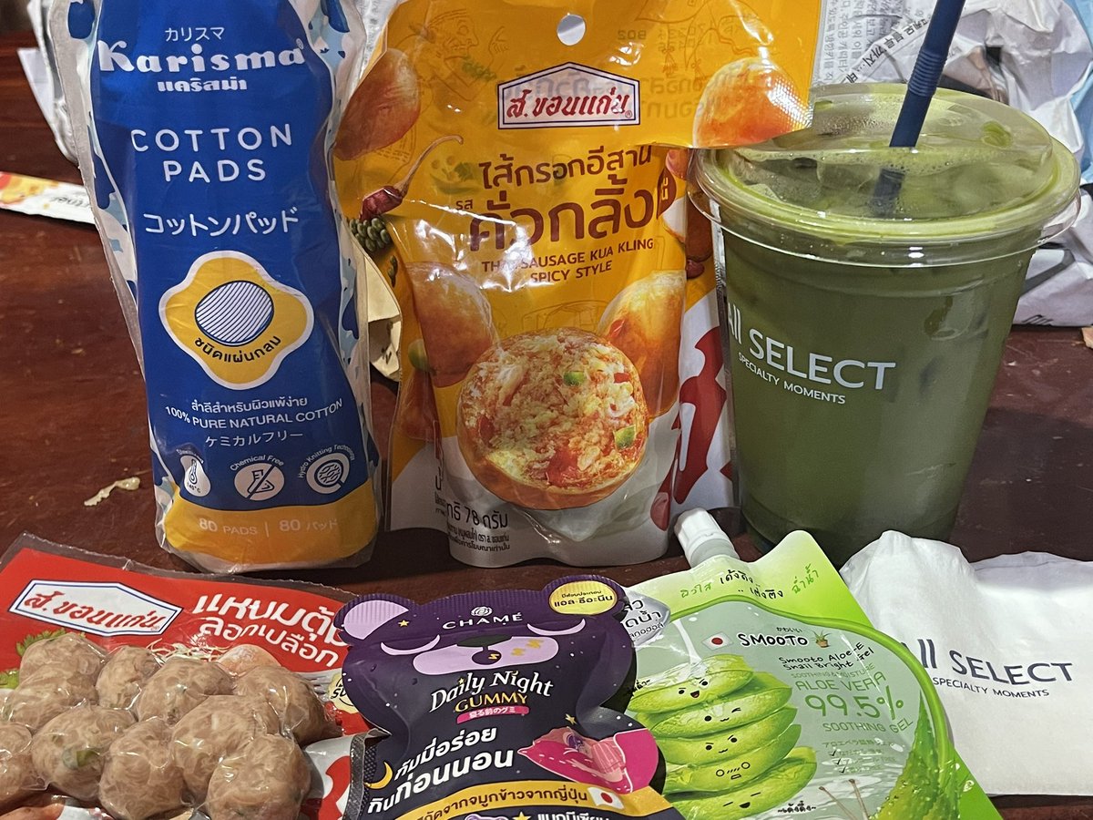 Kob_khanista tweet media