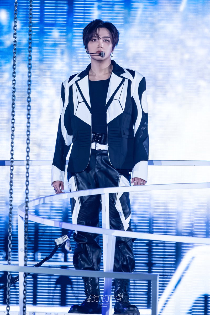 𝙎𝙤𝙡𝙨𝙩𝙞𝙘𝙚 tweet media