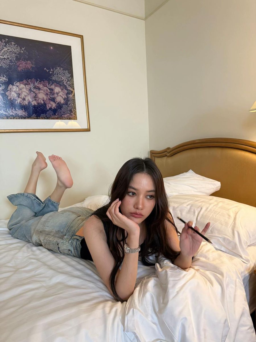 r (itsbecfreen_ real) tweet media