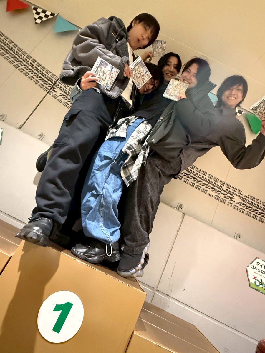 FOR_ACE_2023's tweet photo. CDのサンプルが届きましたー！💿✨
#人生って最高 https://t.co/ugBcZE5EtI