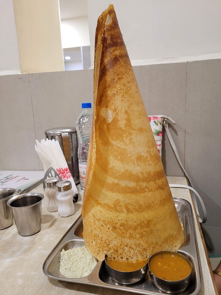AnanthOnTrack's tweet photo. Dosas - which one do you like? #dosas #photography https://t.co/gr0CDPPIqp