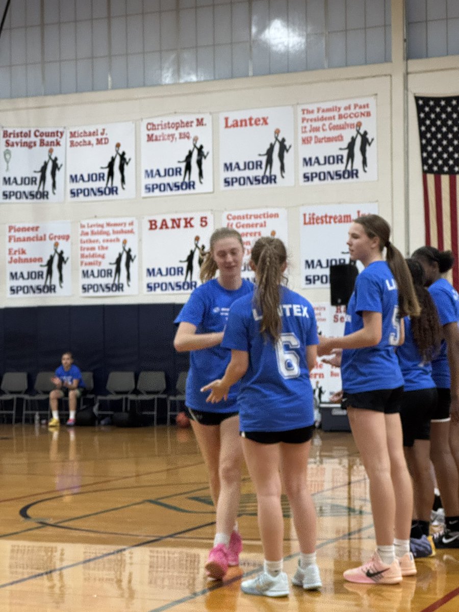 Ellie Roberts tweet media