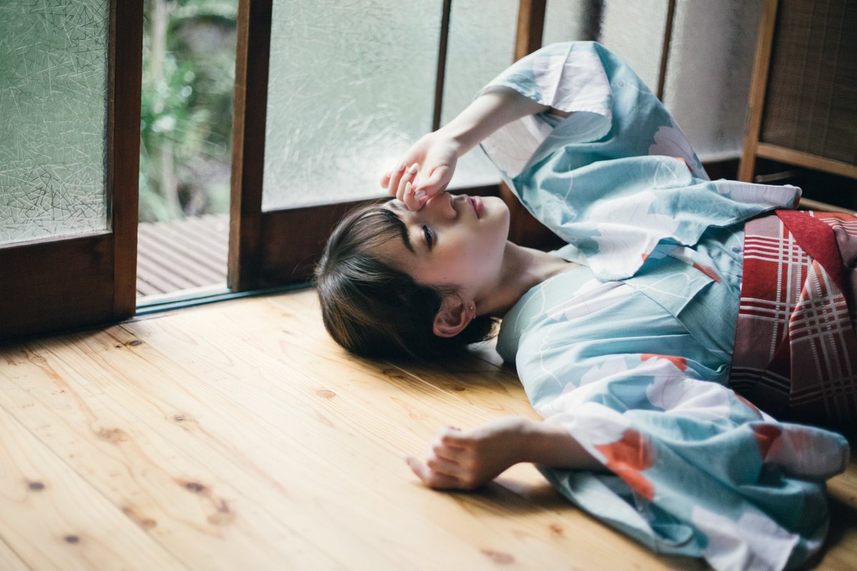 近衛りこ🐈‍⬛1st写真集予約受付中 tweet media