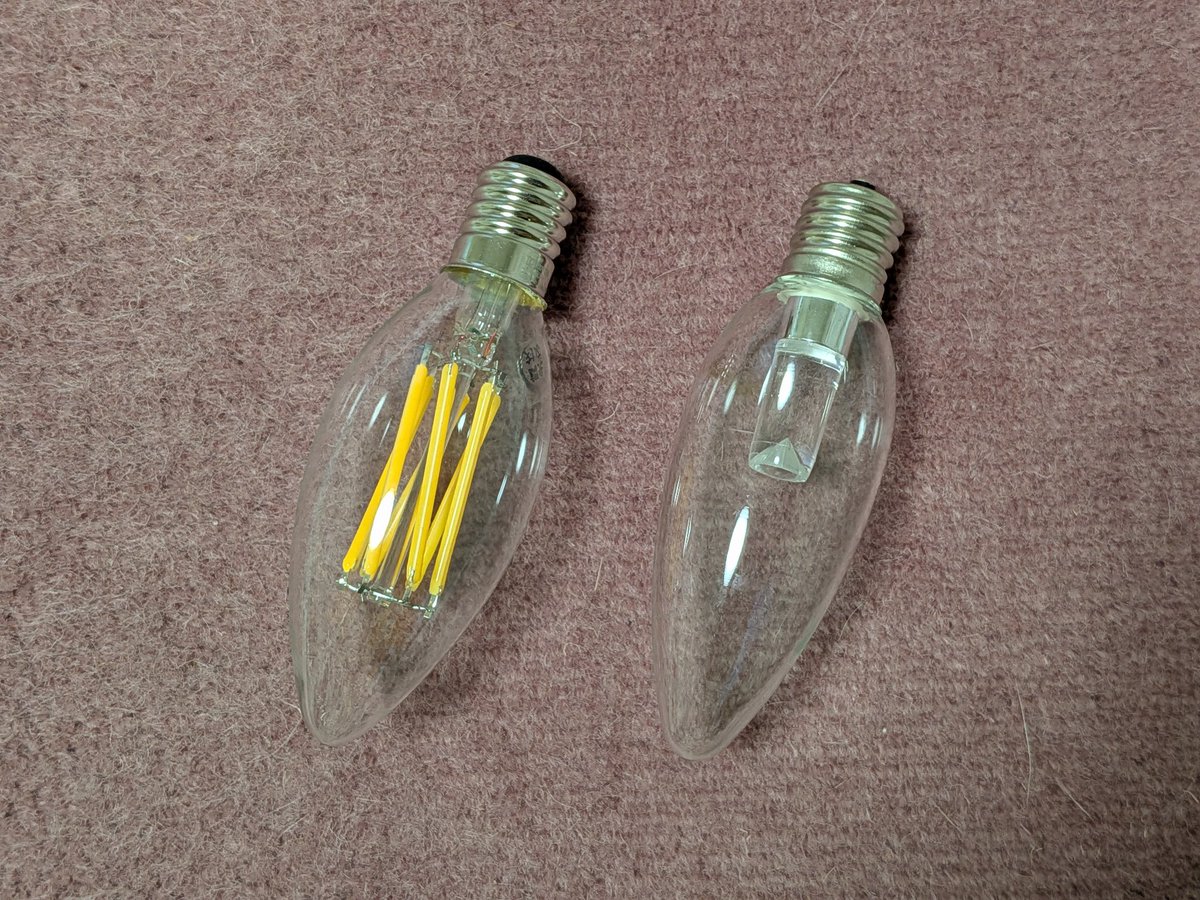 matatakuyah's tweet photo. 宇都宮の雑貨屋BEE BALMさんで
①ステンドグラス用にオレンジ色のLED電球
②ものさし柄のマスキングテープ
③ゴーたん似の猫のトートバッグ

#宇都宮 #beebalm #雑貨屋 https://t.co/cegaz5V35p