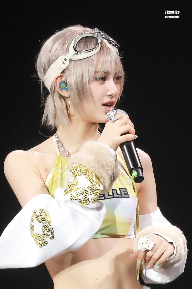 𝚙𝚎𝚊𝚛𝚕 tweet media