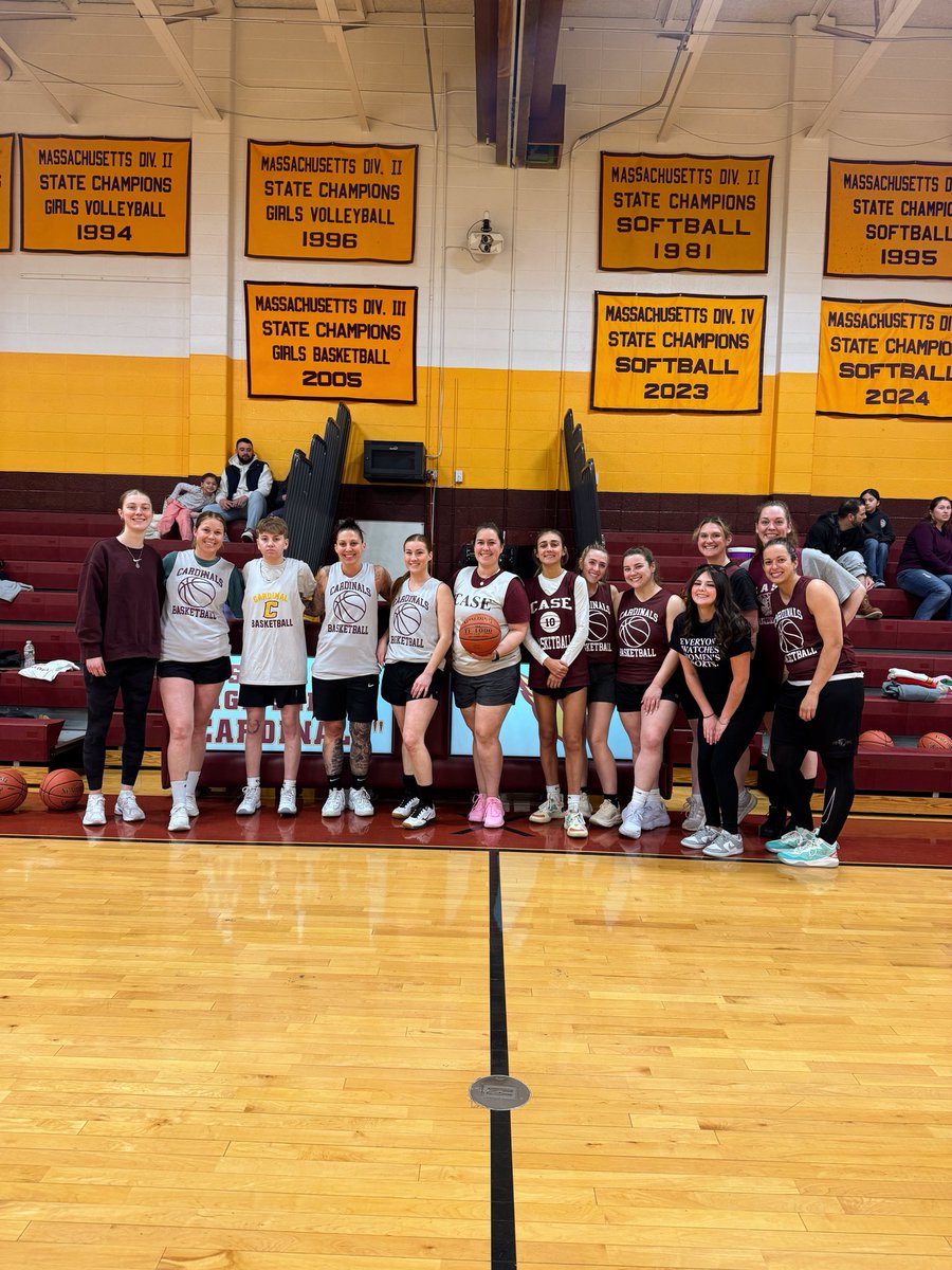 Ellie Roberts tweet media