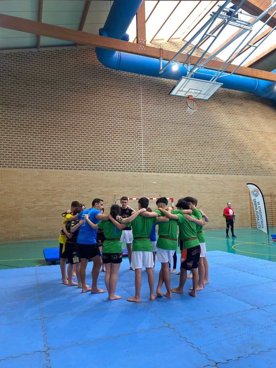 Municipio de Valverde de la Virgen tweet media