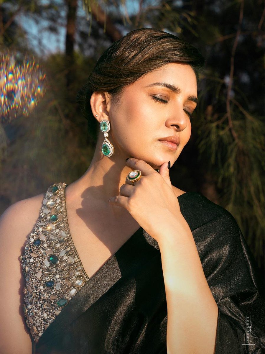 Common Man Media tweet media