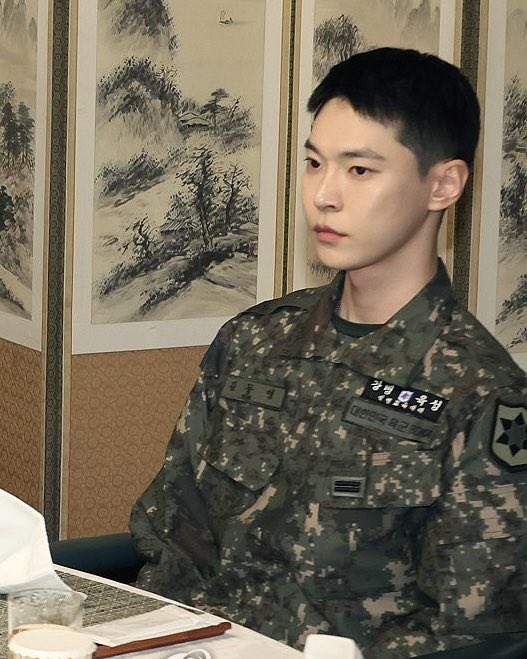 유비아 tweet media