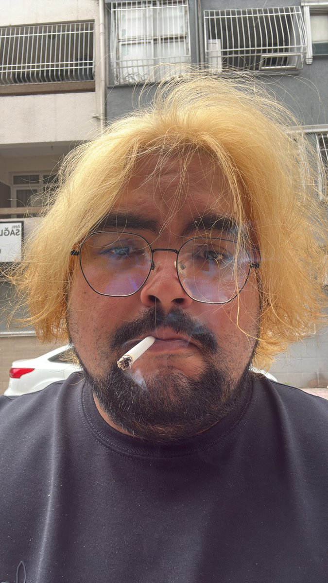 Zenci Penguen tweet media