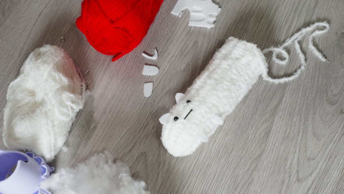 ロウアイキュー tweet media