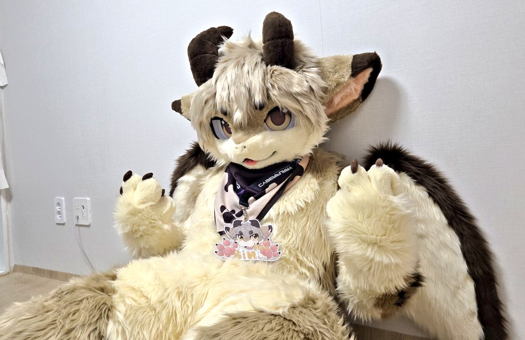 Nia(にあ) 🔜 FurstClass tweet media