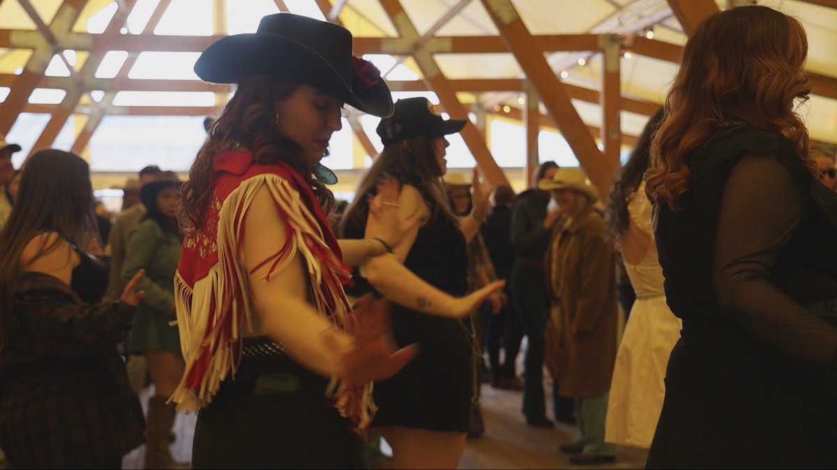 Channel 4 News tweet media