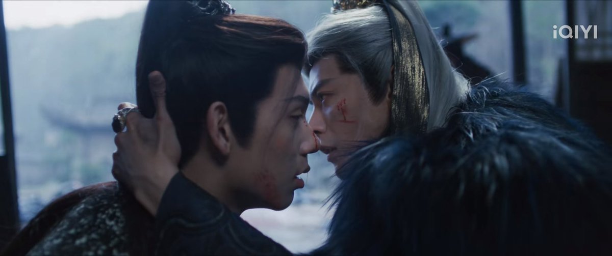 ຈຳປາ tweet media