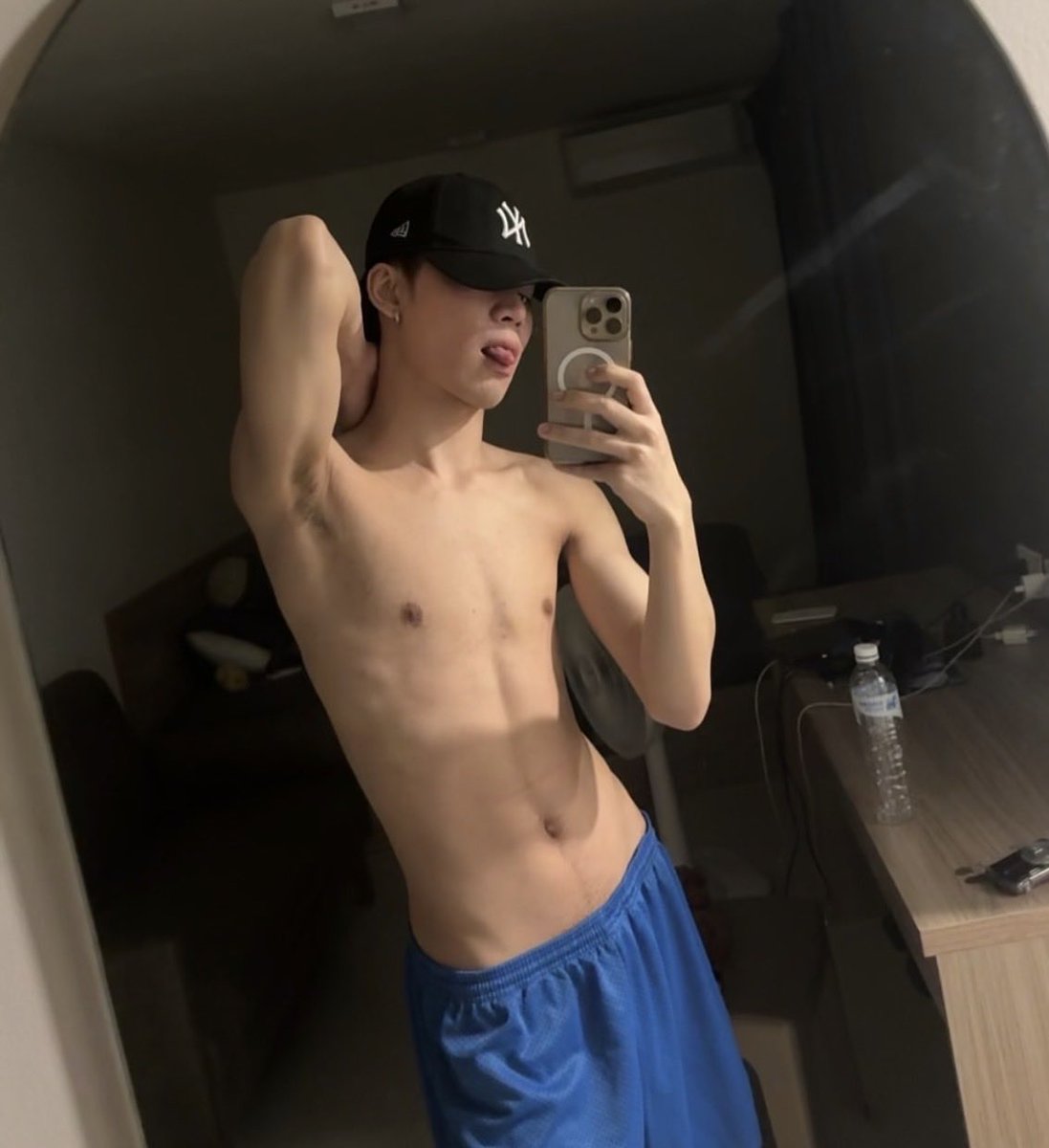 งับบ tweet media