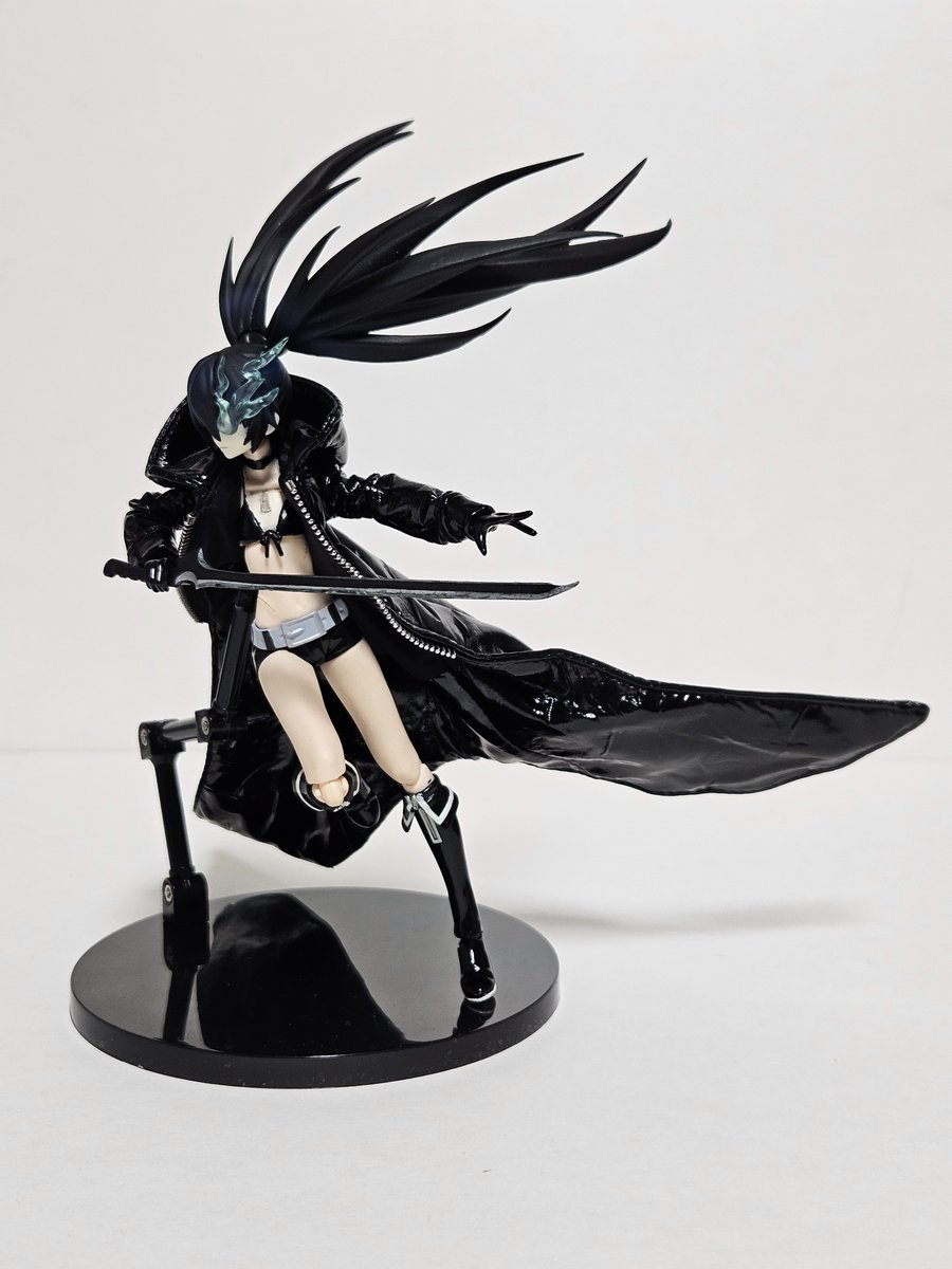 우레폭탄 tweet media