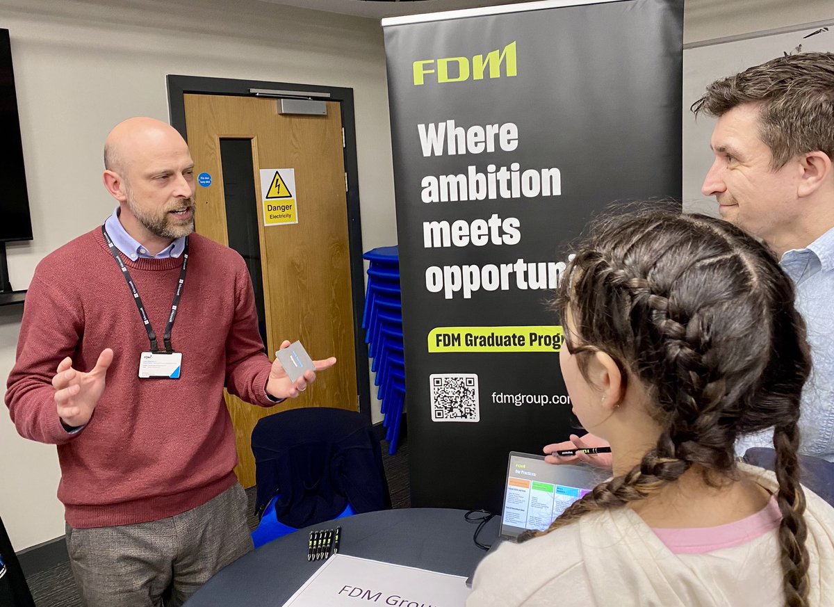 RiponGrammarSch's tweet photo. Thank you to the 70+exhibitors from the world of work and education who helped students plan for their bright futures at our bumper Careers Fair. Read more here:
https://t.co/zMAdQ7HTmc
#careers #teamRGS #brightfutures #boardingschool #yorkshire https://t.co/Y53wWGs0G5