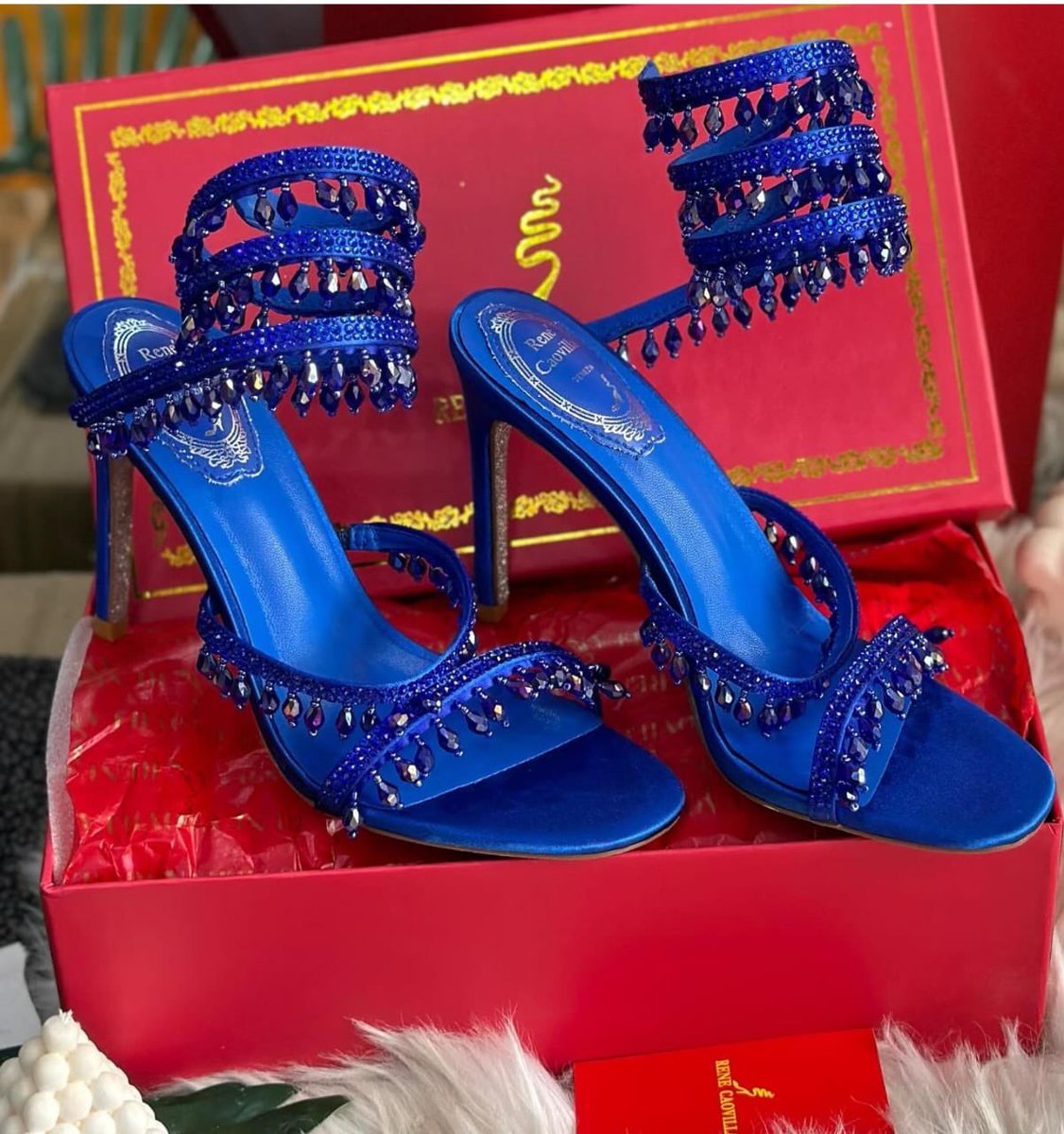 SHINE✨ tweet media