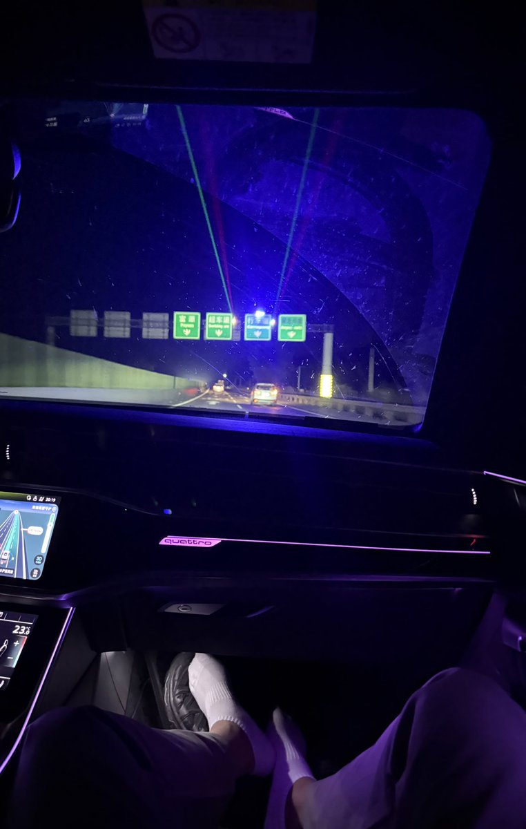 我的枪好长啊 tweet media