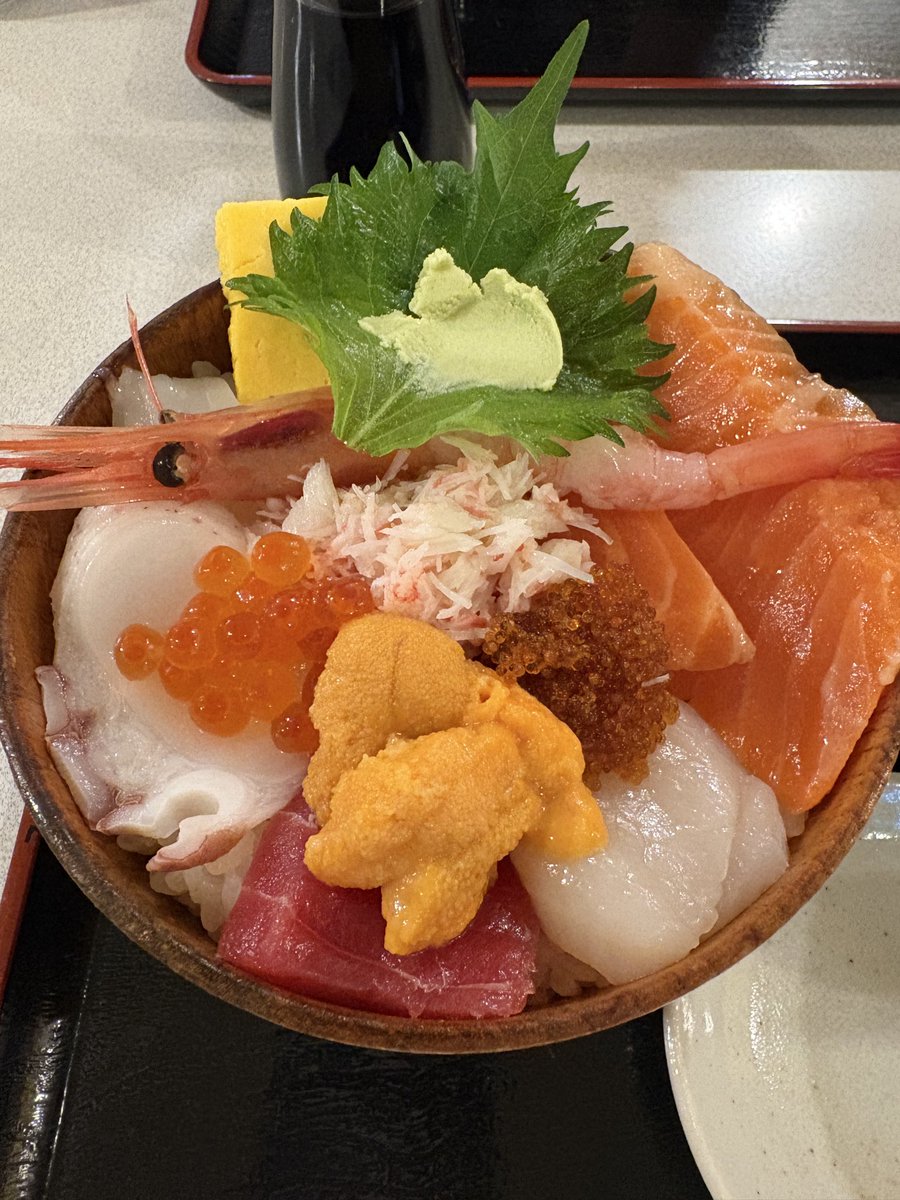 KODY_onepiece's tweet photo. 三連休、北海道 最高やったー！
美味しいもん食べまくった😋

BCGfestに出れんかったのは残念
来年は絶対出る🔥 https://t.co/cwzT6AndhG