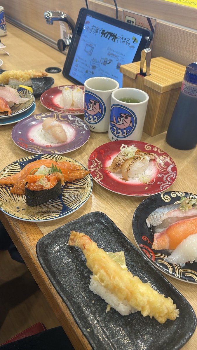 KODY_onepiece's tweet photo. 三連休、北海道 最高やったー！
美味しいもん食べまくった😋

BCGfestに出れんかったのは残念
来年は絶対出る🔥 https://t.co/cwzT6AndhG