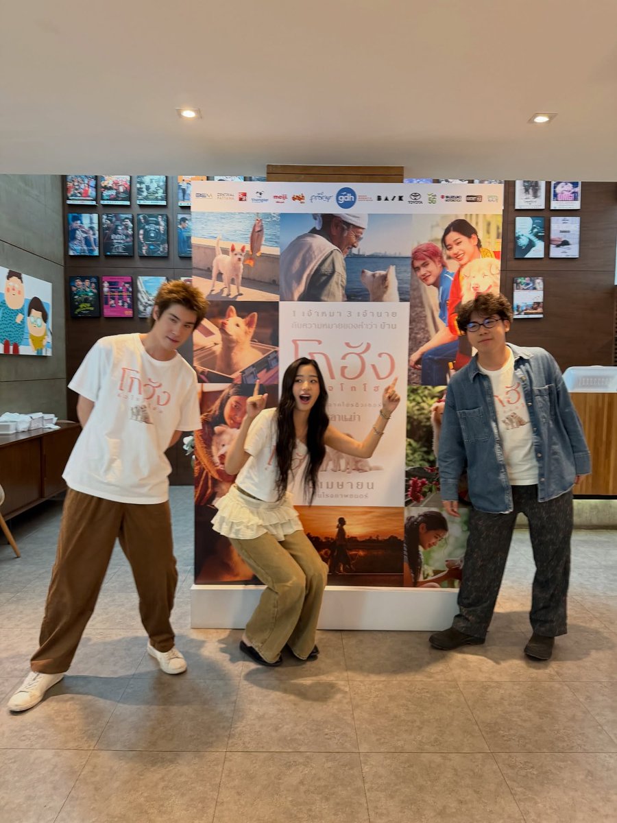 𝒮𝓂𝒾𝓁𝒾𝓃𝑔 tweet media