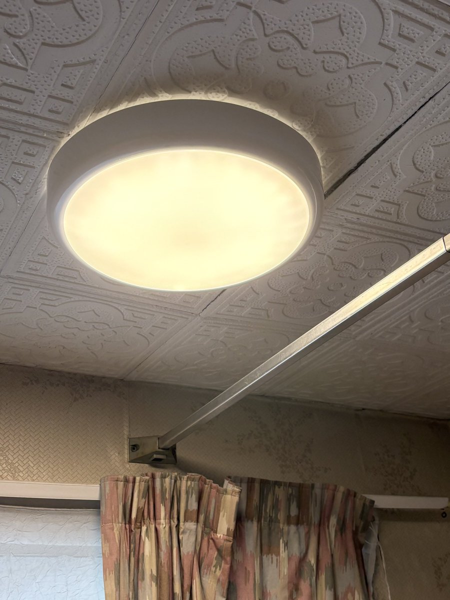 Why the Right Bathroom Light Matters
Most people don’t think twice about the light above their shower… but they really should. 
A small upgrade can make a big difference to your safety and peace of mind
#Electrician #BathroomSafety #BathroomLighting #IPRated #ElectricalSafety