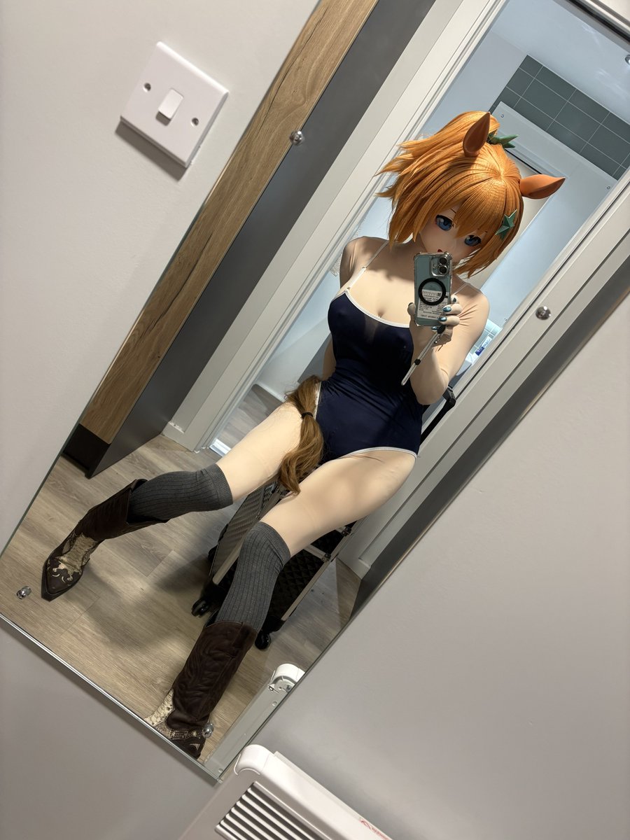 🎋 Curriesllaa 🥃💞🥕卡斯娜 🐴 tweet media