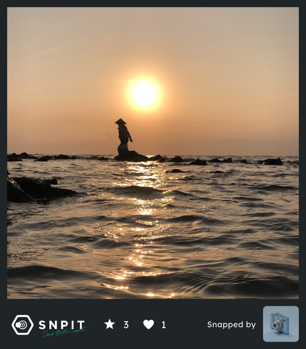 nguyen_diem92's tweet photo. ベトナムの女性はノンラーをかぶり、海でこつこつと働きながら生きていく。朝焼けの中、小さな姿が波に溶けていく。その瞬間は静かで美しく、ただ一つ。特別な瞬間で、二度と出会えないひととき。
#SNPIT
#SNPITBlueLockCollab
#EgoShot
#SNPITブルーロックコラボ
#エゴい一枚 https://t.co/wUYX1QlJBW