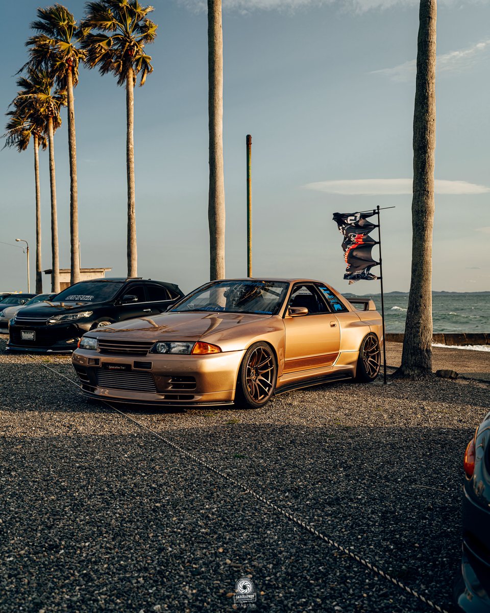 J 👁△ tweet media