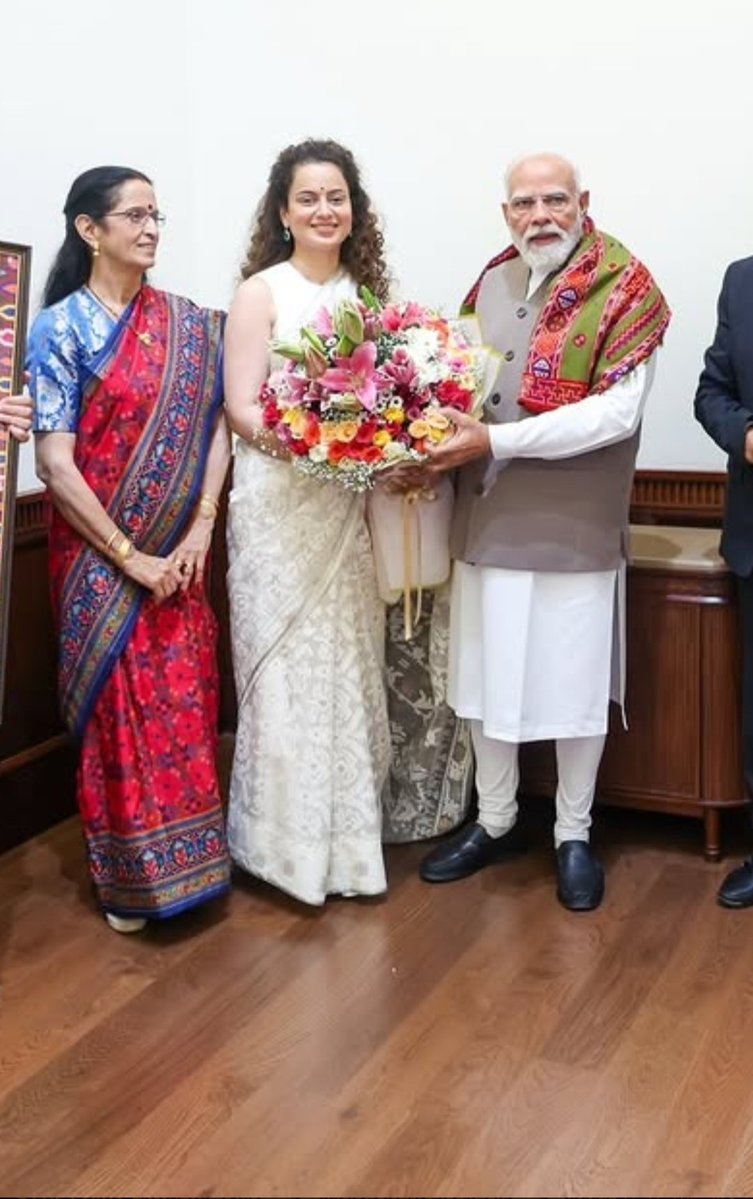 vastrakathaxdiya tweet media