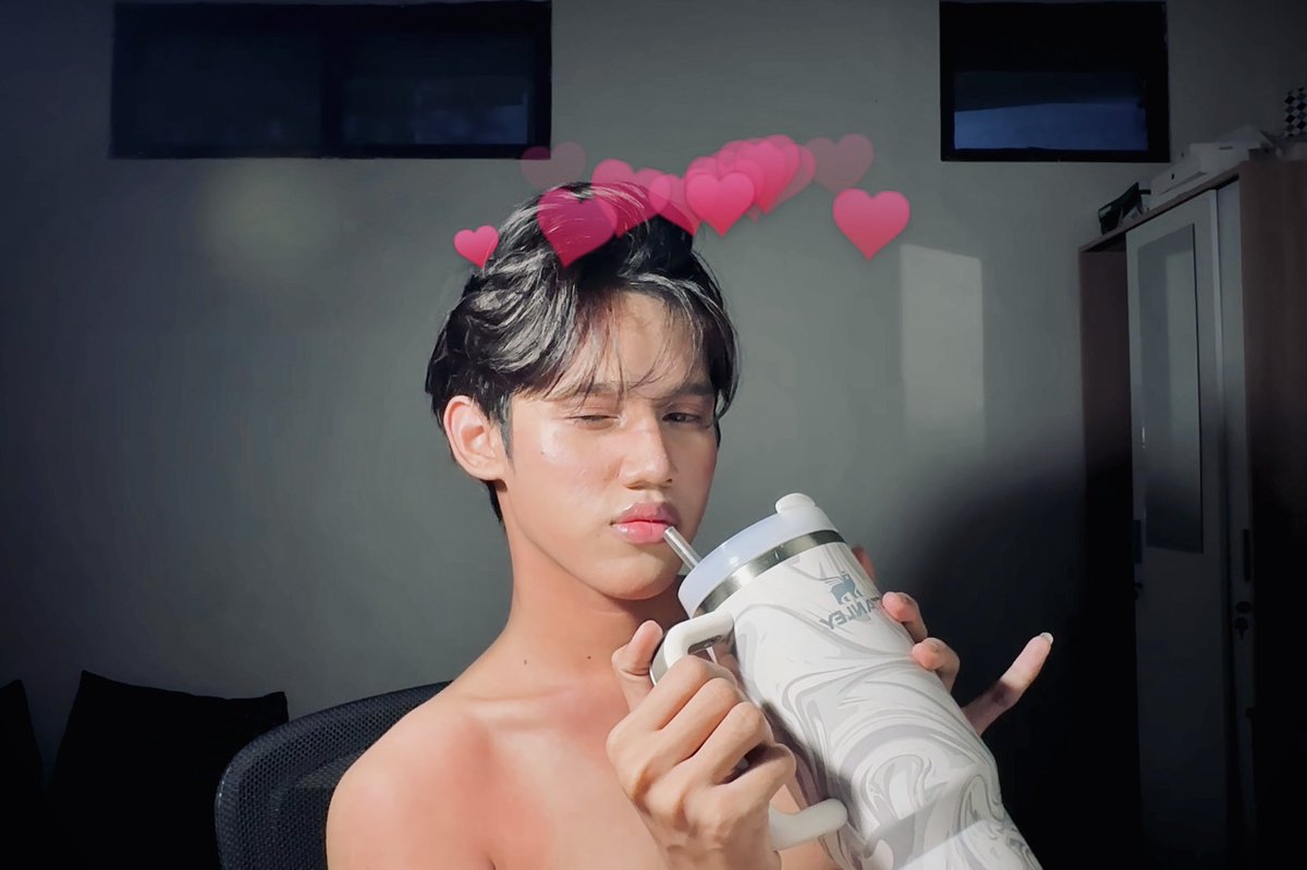 tahuoncom tweet media