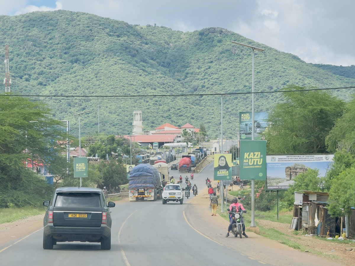 ᴛʀᴀᴠᴇʟ ꜱᴘᴇᴄɪᴀʟɪꜱᴛ 🇺🇬 tweet media