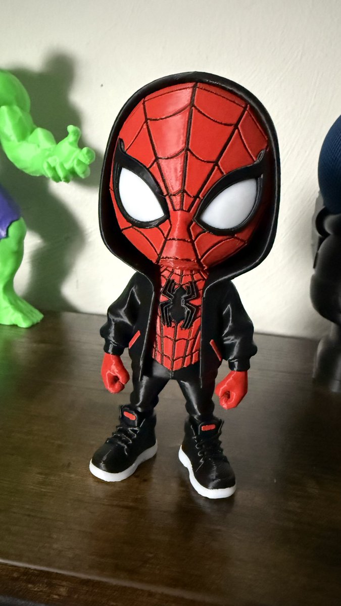wolverine3438's tweet photo. @3DPrintBunny @snapmaker I love mine I received it about two weeks ago printed this Spider-Man https://t.co/v5s2rMykzE