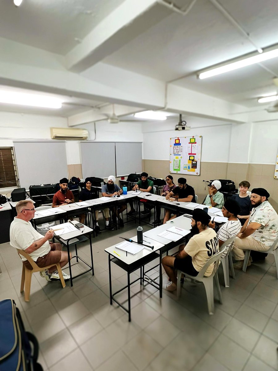 Sri Dasmesh Pipe Band tweet media