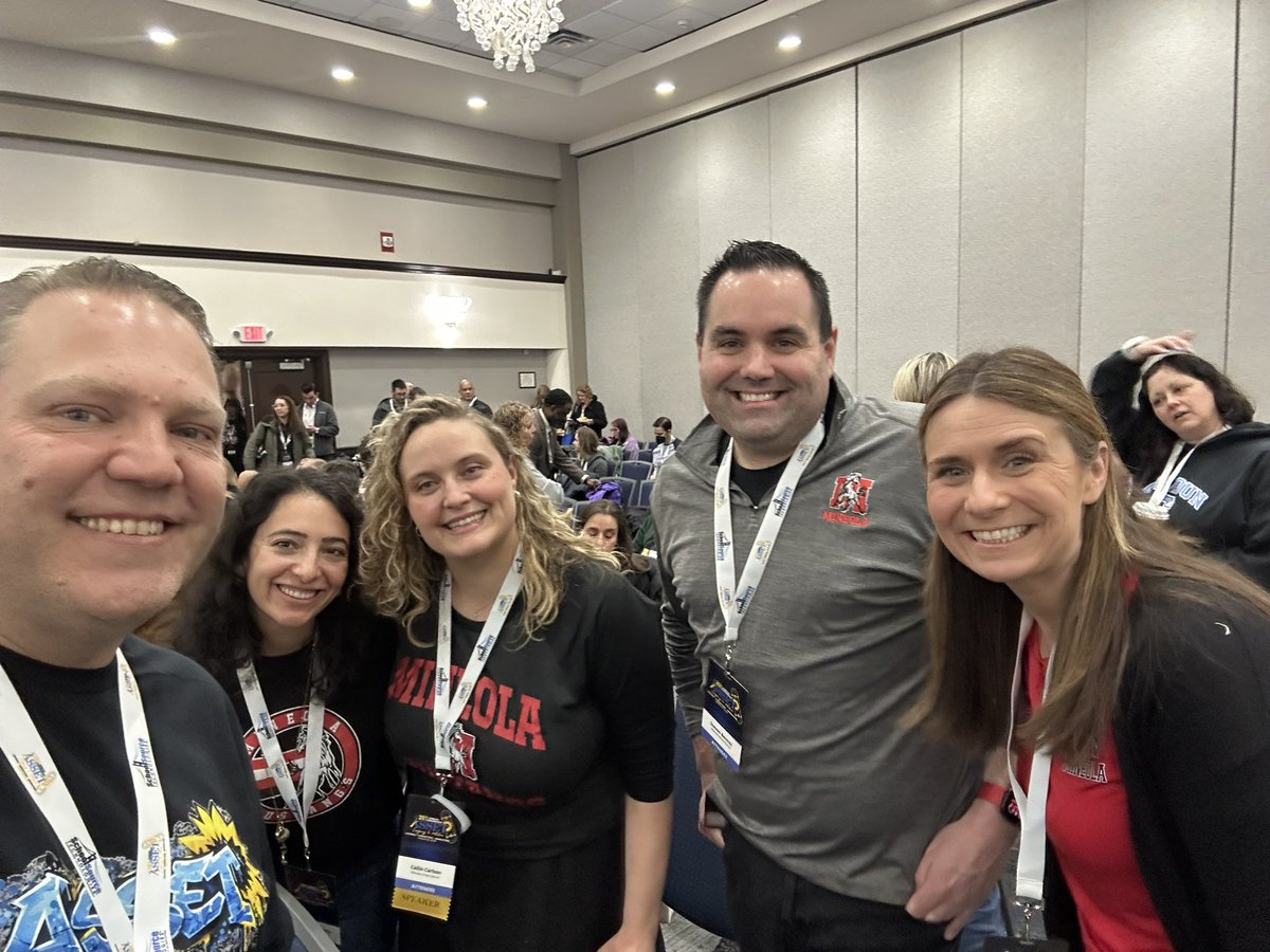 Whittney Smith tweet media