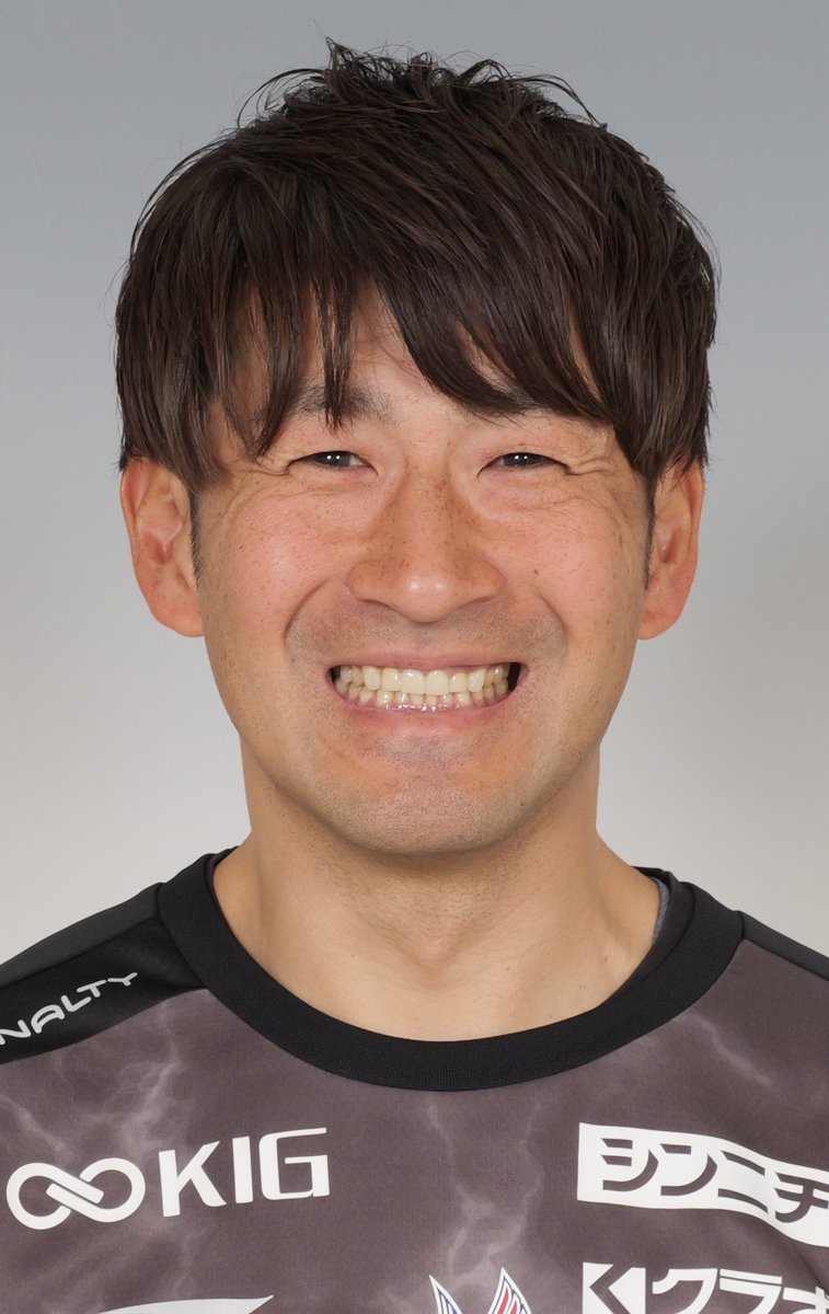 manabu119's tweet photo. Profilfoto-Aufnahme für 2026.
Auch in dieser Saison werde ich mein Bestes für Okayama geben.
2026年用のプロフィール写真撮影
今シーズンも岡山のために頑張ります。 https://t.co/ncTpDUFOll